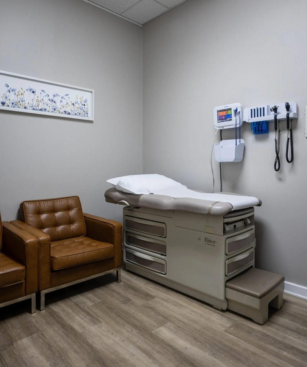 Exam room at Pioneer Physicians Urgent Care, Bolingbrook